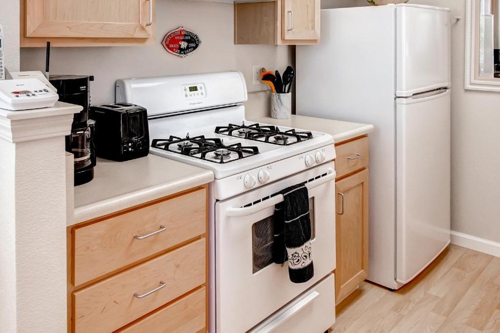 Serene Bungalow-Style Home In Point Reyes Station! المظهر الخارجي الصورة